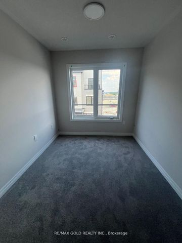 For Lease - 21 Baynes Way Unit# 2, Bradford West Gwillimbury, Ontario - Photo 2