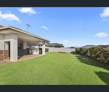 Spacious Emerald Downs Home! - Photo 6