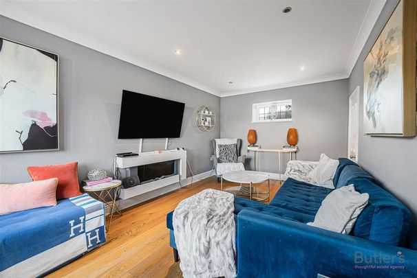 2 bedroom terraced house to rent - Photo 1