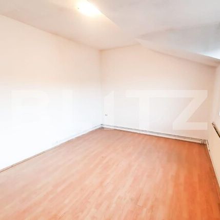Apartament de inchiriat, 3 camere, 110 mp + terasa de 60mp, Mihai Viteazu - Photo 1