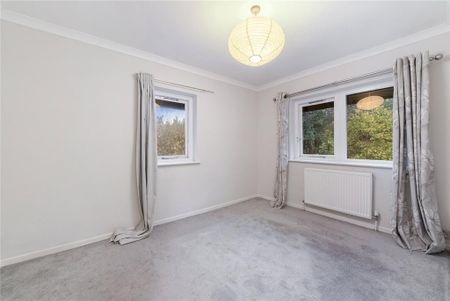 3 bedroom detached house to rent - Photo 4