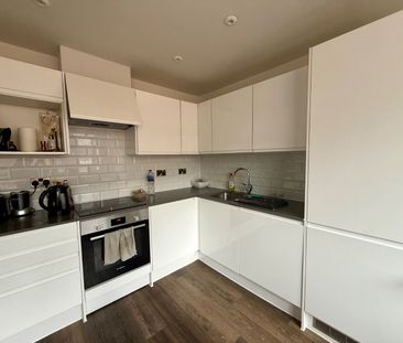 1 bedroom apartment to rent - Photo 4