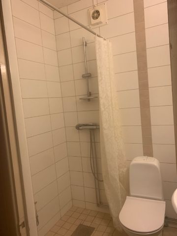 Kristianstad - 1rok - tillsv - 6.095kr/mån - Photo 4