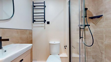 Studio to rent - Photo 2