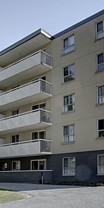 Millard Manor Apartments - Photo 4