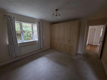 Kel Avon Close, Truro, TR1 - Photo 4