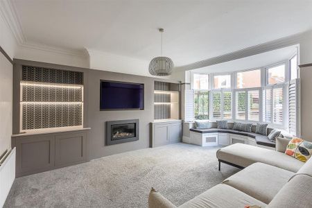 4 bedroom terraced house to rent - Photo 3