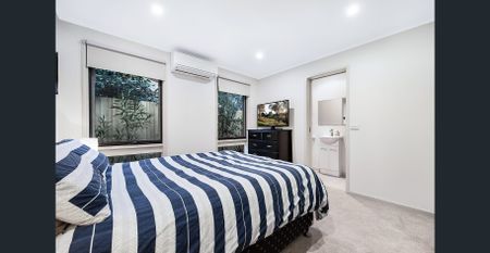 Spacious Family Home in a Prime Location - Photo 4