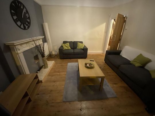 4 bedroom house share to rent - Photo 1