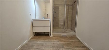 2 pièces - Meublé - 43,55 m² - 2ème étage - Colocation non autorisée - Photo 4