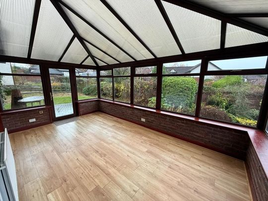 5 bedroom detached house to rent - Photo 1