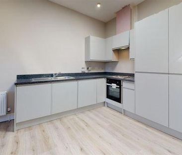 2 bedroom flat to rent - Photo 4