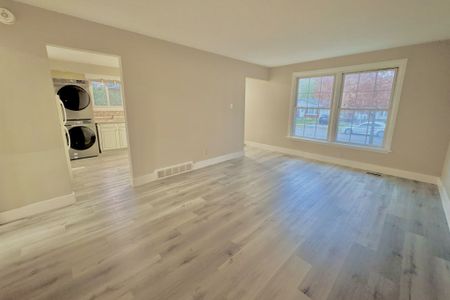 For Lease - 101 Culver Crescent Unit# Upper, London East, Ontario - Photo 2