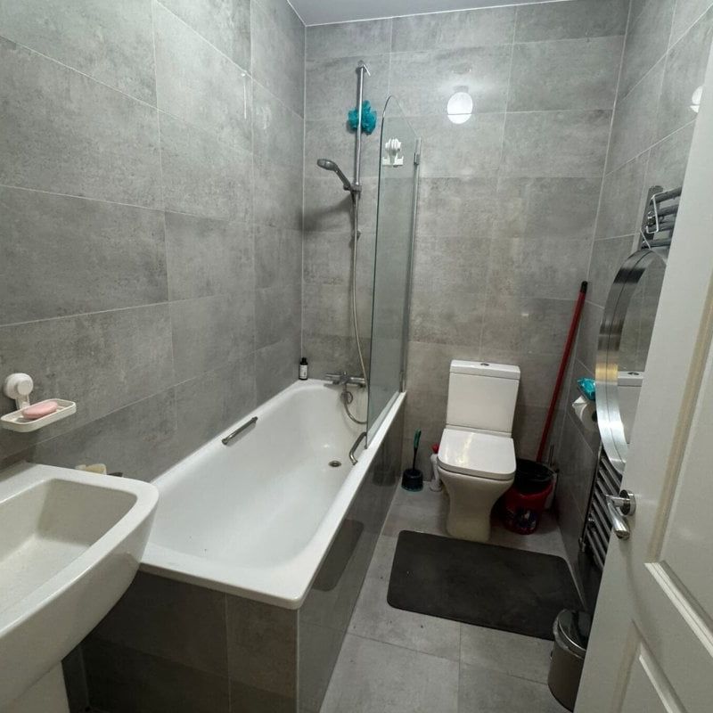 Manor Drive North - Photo 1