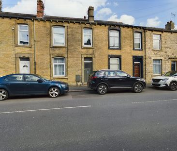 Flat to rent on - Photo 3