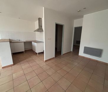 Location Appartement 3 pièces 65m² NIMES 30000 - Photo 5