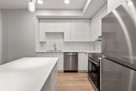 Westbrook by Highstreet — Syrah - Photo 4