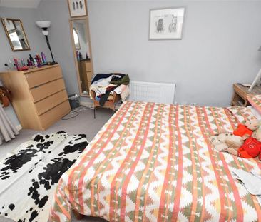 2 bedroom terraced house to rent - Photo 5