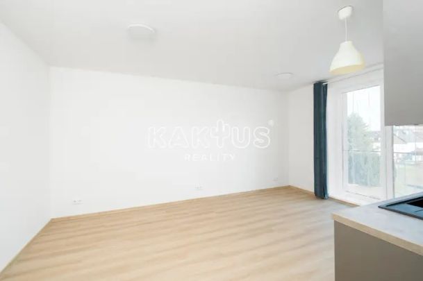 Pronájem bytu 1+kk Nový Jičín - Photo 1