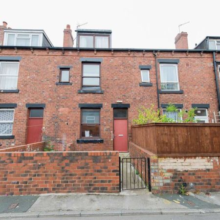 A Captivating Houseshare share for Rent in Leeds Room 6 - Photo 4