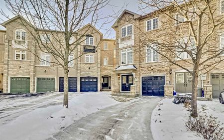 For Lease - 38 Burgon Place, Aurora, Ontario - Photo 3