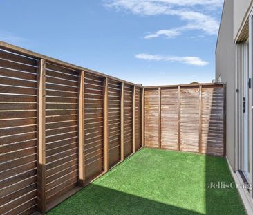 20/12-18 Bourke Street, Ringwood - Photo 1