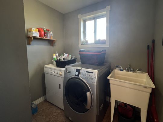 For Lease - 6783 Cochrane Street Unit# Main, Whitby, Ontario - Photo 1