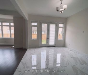 Detached Home For Lease | N9245919 - Photo 1