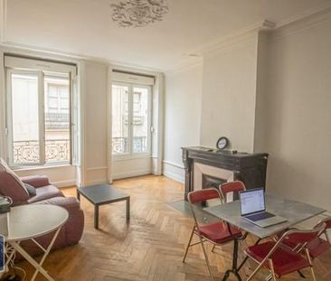 Location Appartement 3 pièces 71m² ST ETIENNE 42000 - Photo 2