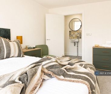 1 bedroom in a house share to rent - Photo 5