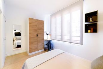 Calle Salamanca, Valencia, Valencian Community 46005