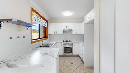 14 Prudence Close, Whitebridge NSW 2290 - Photo 3