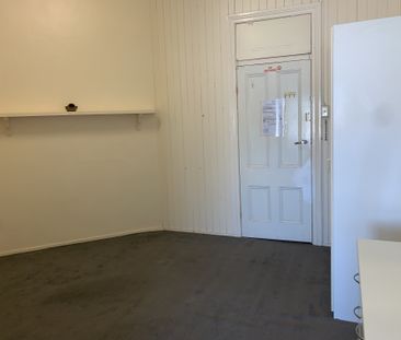 Spacious Studio For Rent! - Photo 6