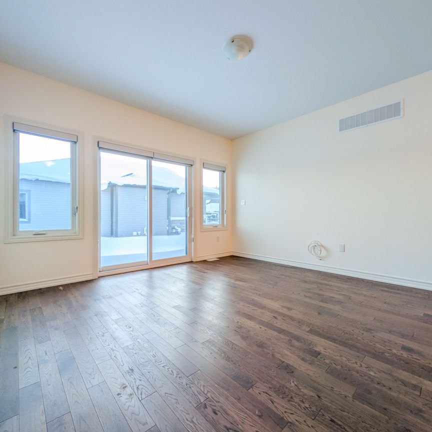 For Lease - 107 Cheryl Avenue, North Perth, Ontario - Photo 1