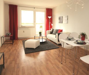 Schöne 3-Raum-Wohnung mit allem was das Herz begehrt - Photo 1