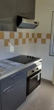 Location Appartement 2 pièces 47m² PECQUENCOURT 59146 - Photo 2