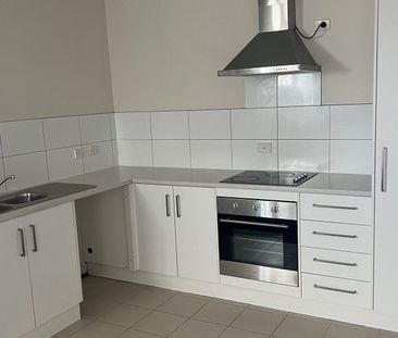 SECURE LIVING - Photo 4