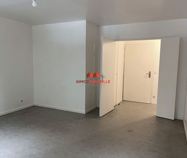 Location Appartement 3 pièces 66m² - Photo 5