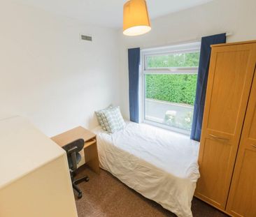 3 St. James' Drive - Photo 3