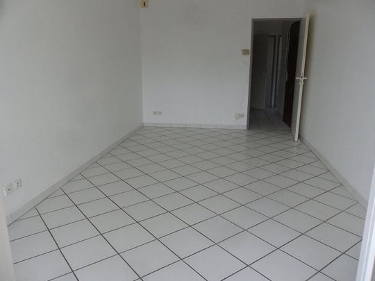 Location appartement 2 pièces 46.96 m² à Charnay-lès-Mâcon (71850) TRES CALME HORS CENTRE-VILLE - Photo 1