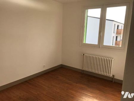 Maison d'habitation - Photo 2