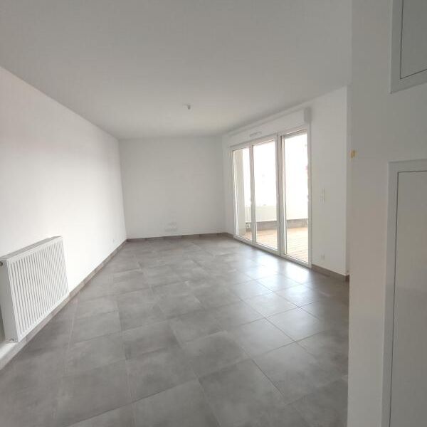Location Appartement 2 pièces 48m² CUGNAUX 31270 - Photo 1