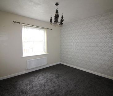 4 bedroom detached house to rent - Photo 6