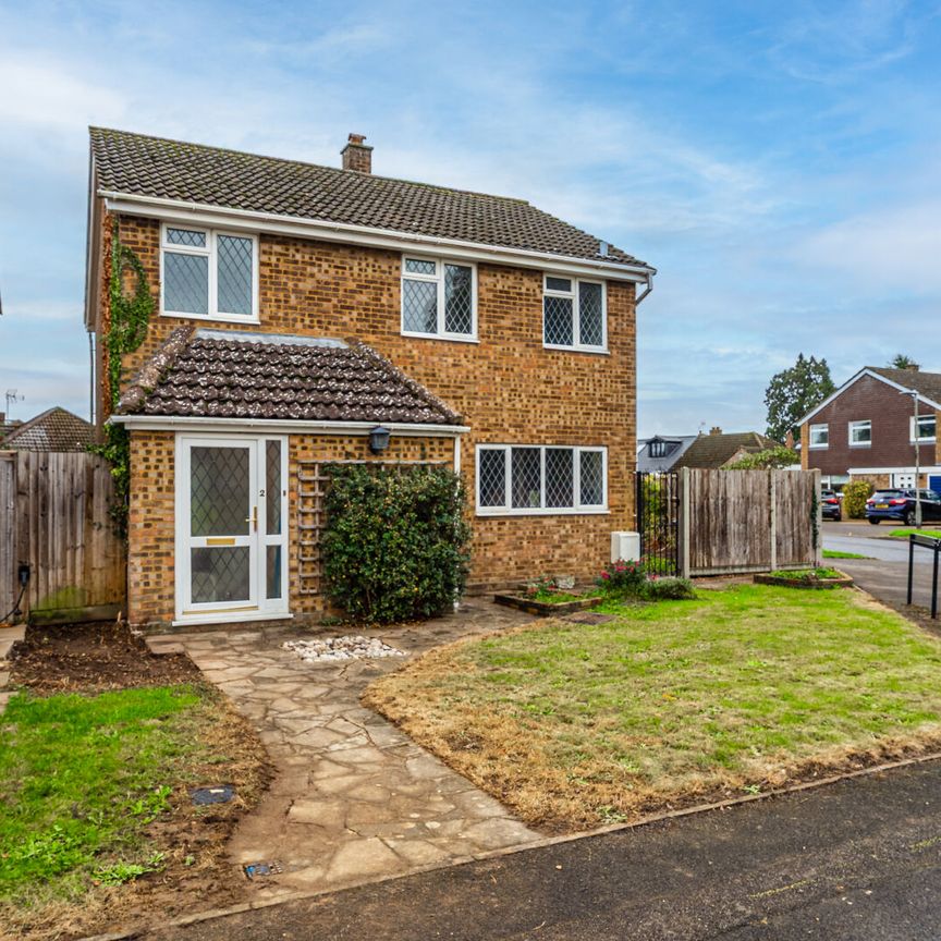 Available unfurnished from 01/12/2025 - Photo 1