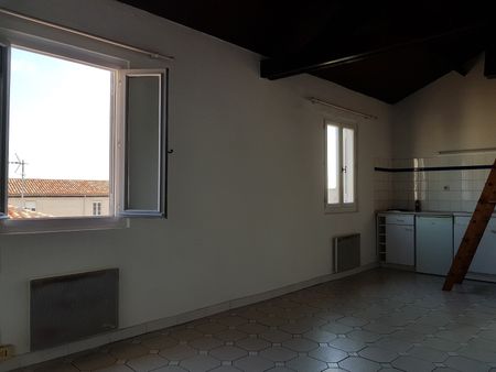 Location Appartement 1 pièce 21m² MONTPELLIER 34000 - Photo 2