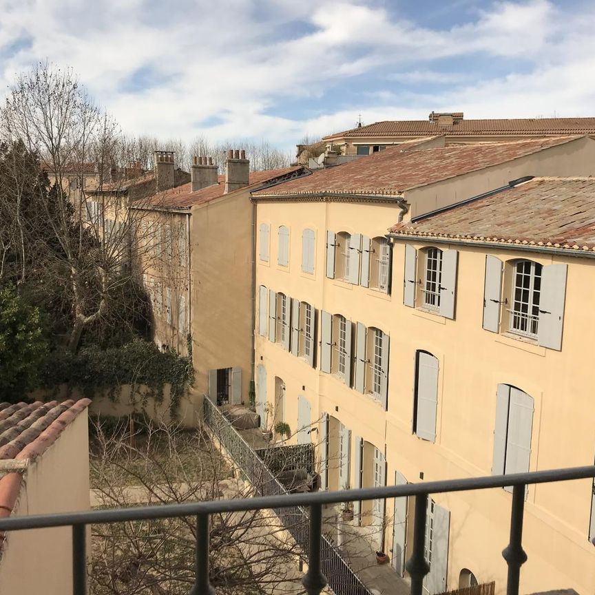 location Appartement T3 DE 68.5m² À AIX EN PROVENCE - Photo 1