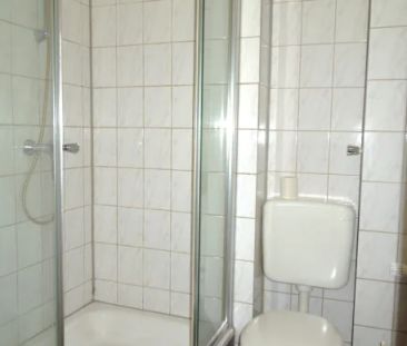 *** Charmante SINGLE-Dachgeschoss-Wohnung *** - Photo 3