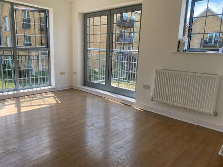 2 bedroom maisonette to rent - Photo 2