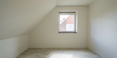 Woning te huur in Harelbeke voor € 1.195 met 3 slaapkamers - Photo 2