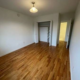 1br - 667 sf KITSILANO - 1 BR + 1 BATH Pet friendly - Photo 4